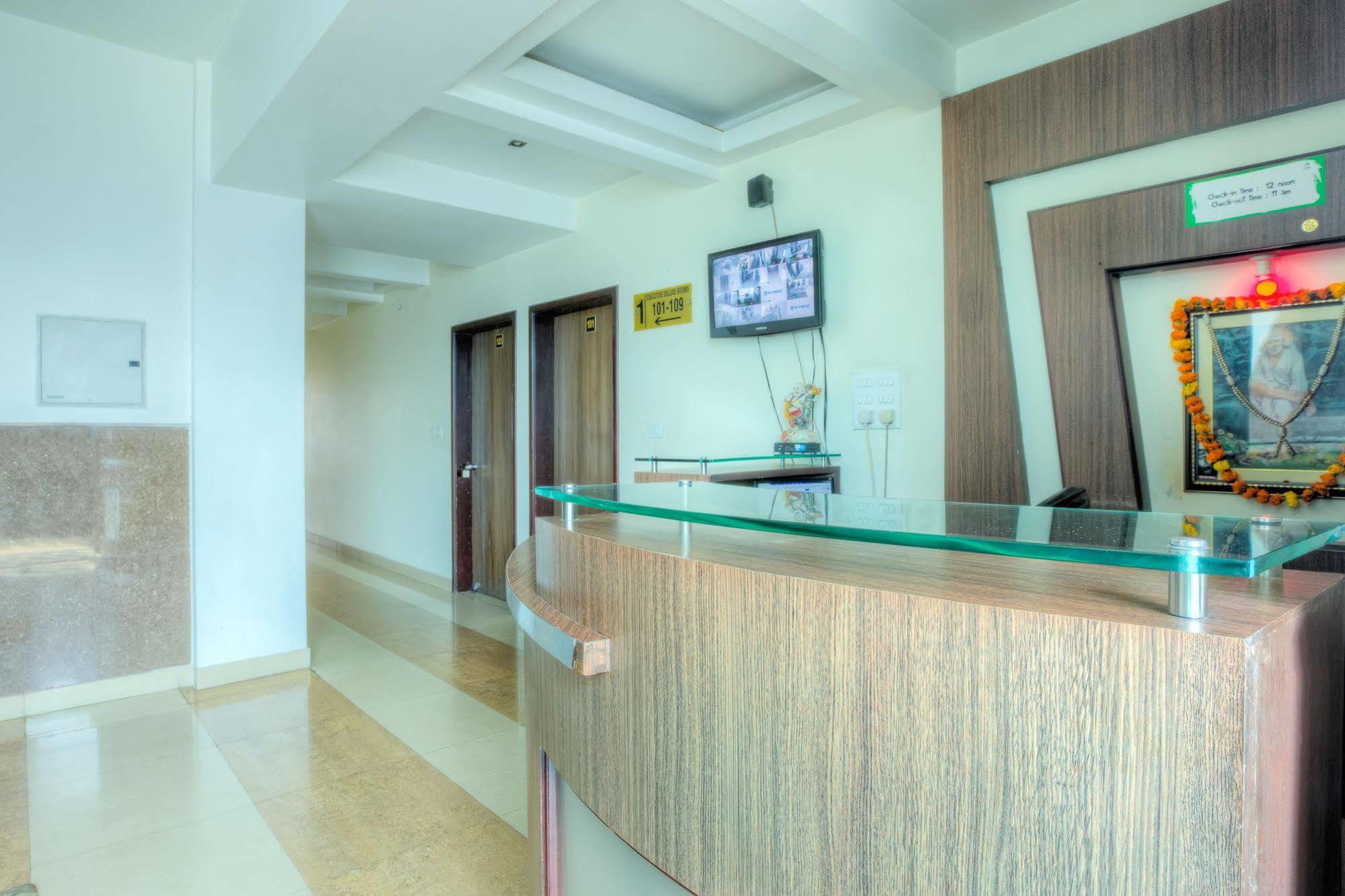Treebo Shivam Inn Near Singapore Mall Lucknow Dış mekan fotoğraf