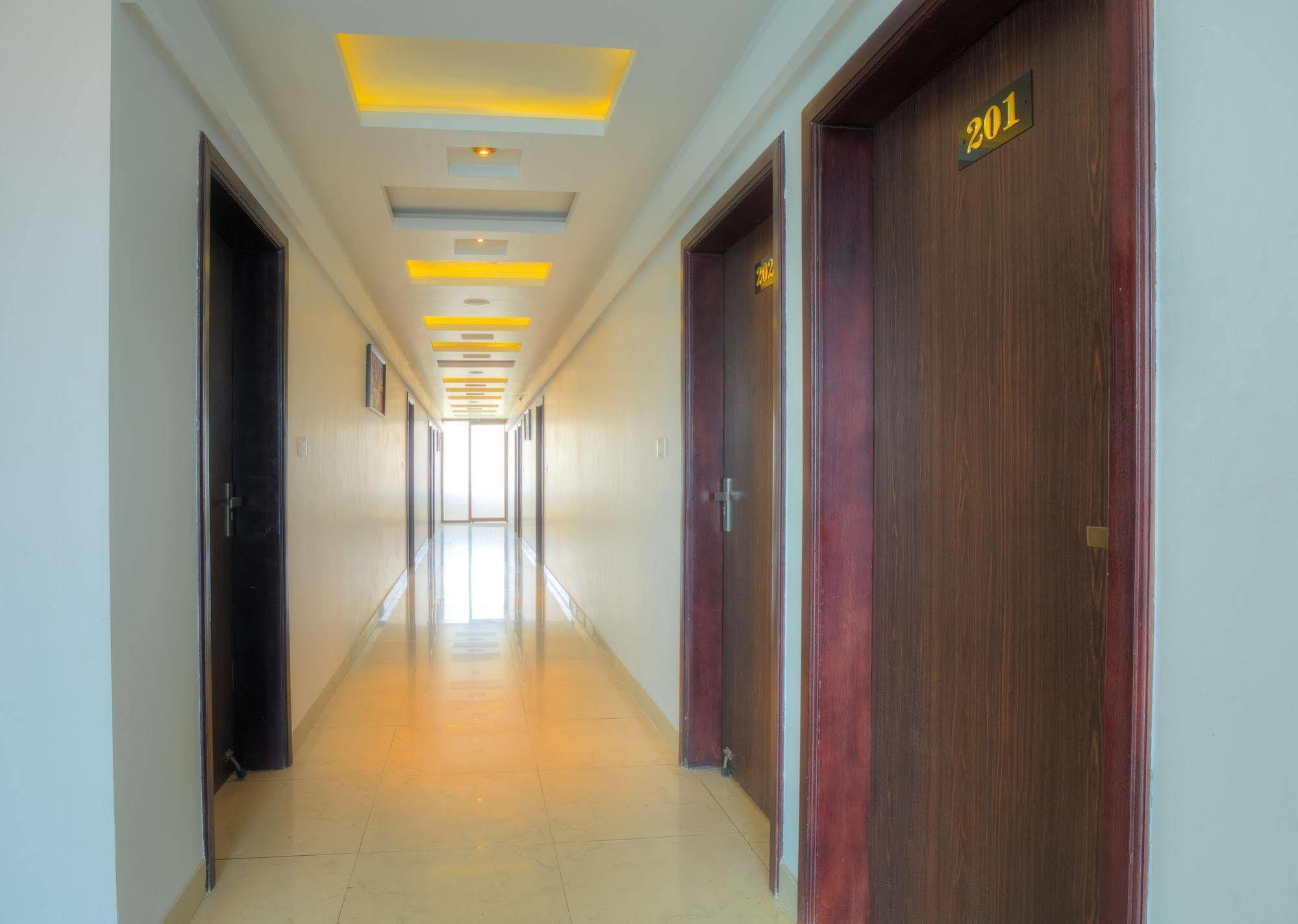 Treebo Shivam Inn Near Singapore Mall Lucknow Dış mekan fotoğraf